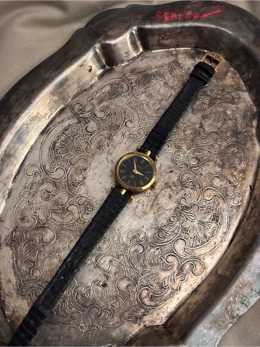 Gucci Black Strap Gold-Tone Round Women's Watch